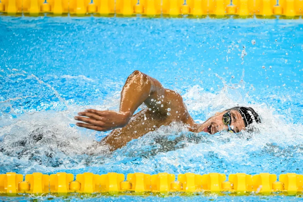 NCAA men’s swimming and diving championships: Florida and IU lead scoring, Arizona State and Texas win relays