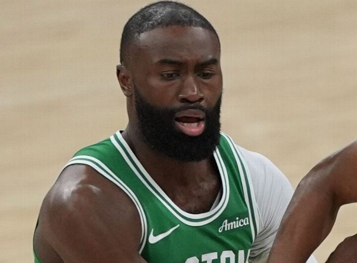 Celtics' Jaylen Brown ejected in 2nd quarter at Spurs