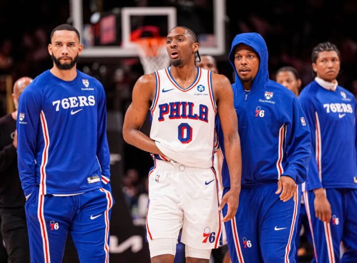 76ers' Tyrese Maxey out at least 3 weeks with finger tendon injury
