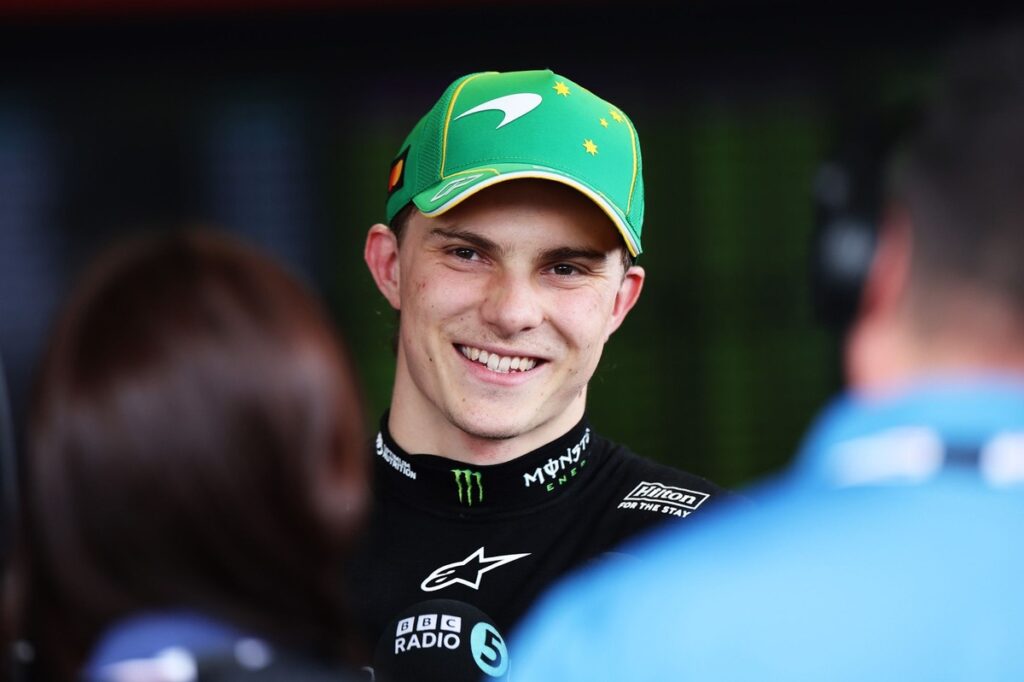 Oscar Piastri opens up on "strange coincidence" after repeating 2015 Daniel Ricciardo moment