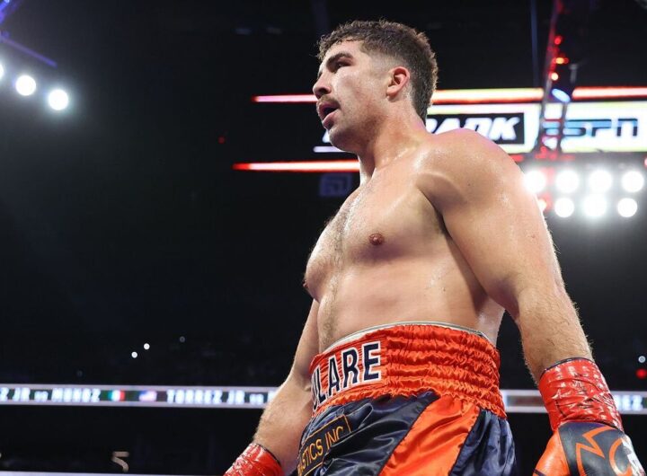 Sources: Torrez's title eliminator against Sanchez (knee) off