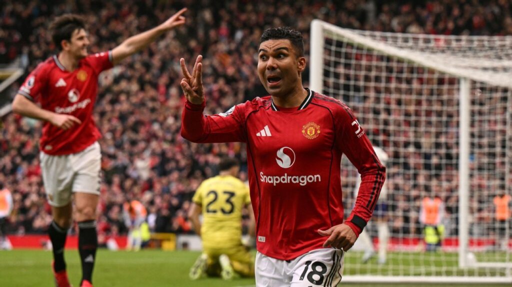 Premier League live updates: Manchester United-Aston Villa