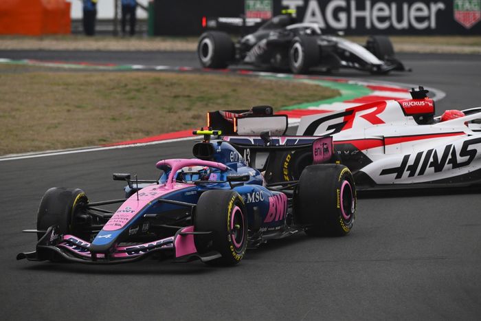 Esteban Ocon, Haas F1 Team, Franco Colapinto, Alpine