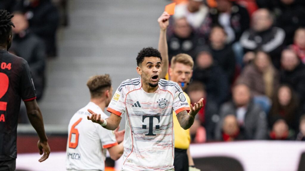 Bayern lose Luis Díaz's red-card appeal despite ref admission