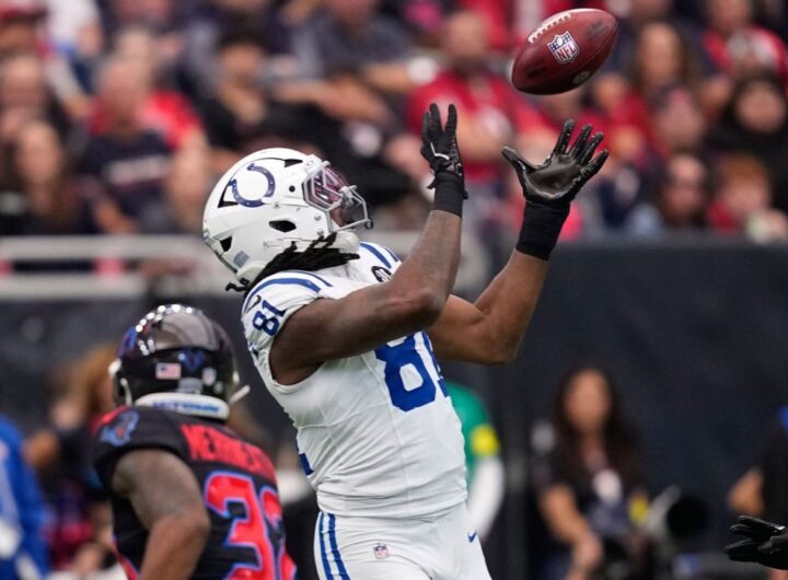 Colts re-sign TE Mo Alie-Cox, a key piece in rushing attack