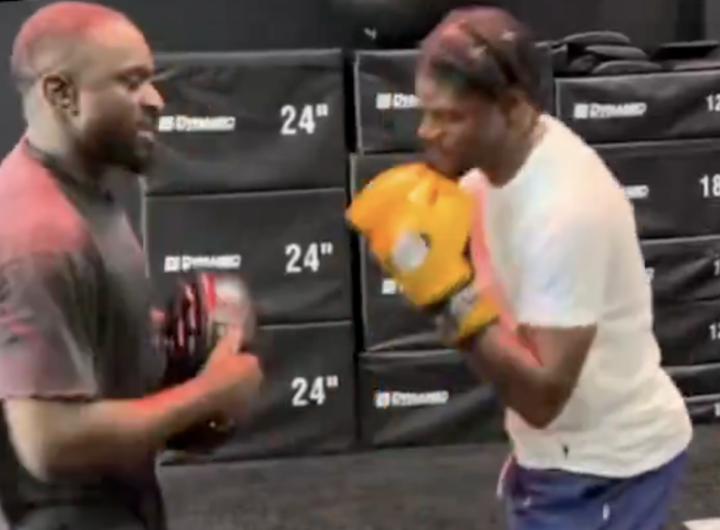 Lamar Jackson adds boxing to his offseason training routine