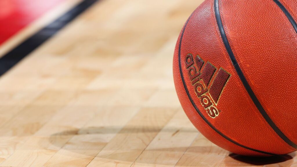 NYU women's 91-game win streak ends in Division III Final Four