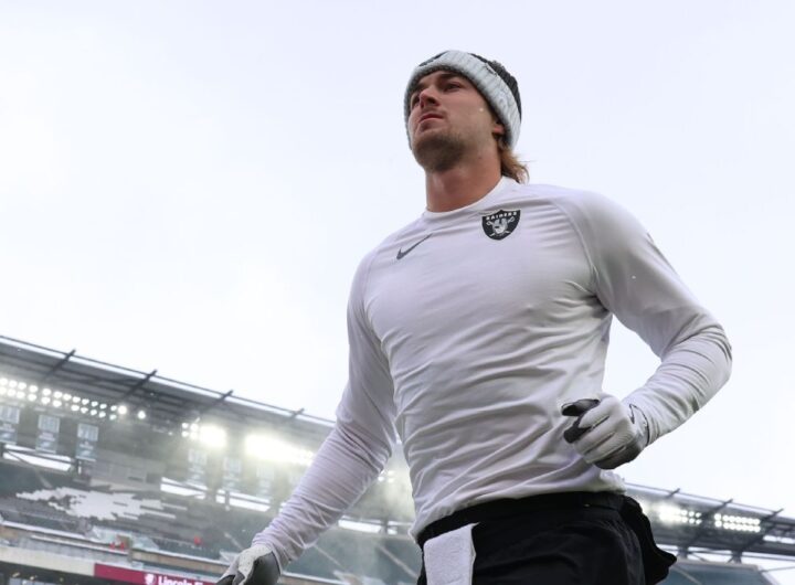 Why Kenny Pickett was drawn to Panthers by coach Dave Canales