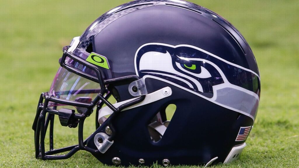 Seahawks use 5th-year options on Jaxon Smith-Njigba, Witherspoon