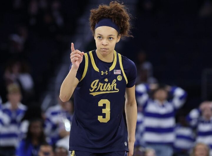 Women's March Madness live updates: Follow all of Saturday's action