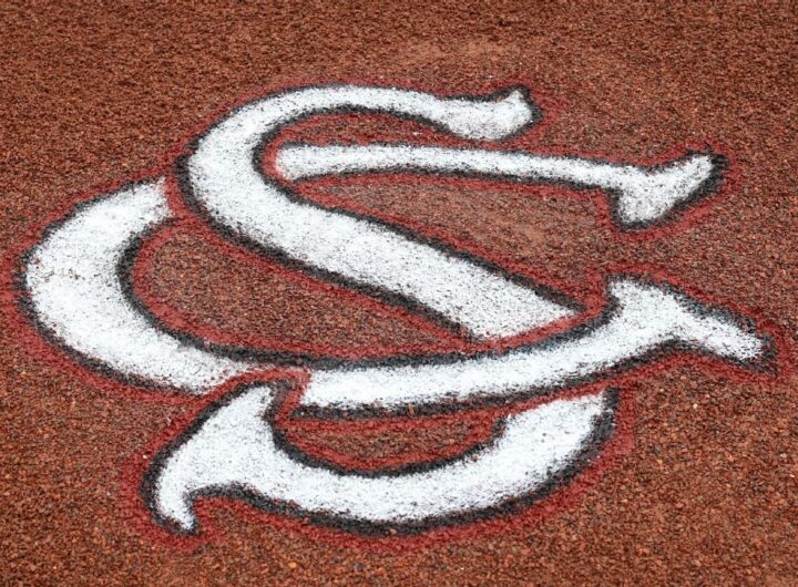 Mainieri out as South Carolina's baseball coach in 2nd season