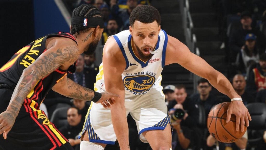 Stephen Curry (knee) gearing up for live contact in practice