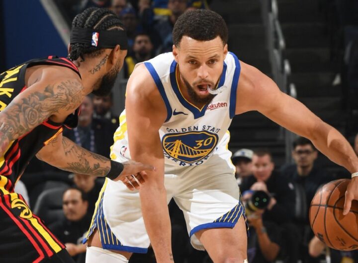 Stephen Curry (knee) gearing up for live contact in practice