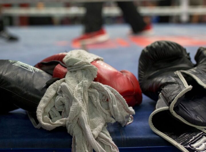 Women's junior flyweight boxer Isis Sio in coma after knockout