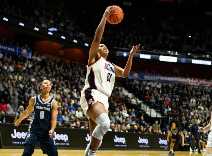 Women's basketball tournament: Odds, spreads, totals and BPI projections for Monday's games