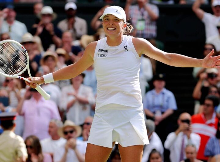 Iga Swiatek splits with coach after Miami Open upset loss