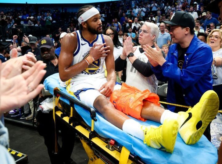 Sources: Warriors' Moody has torn patellar tendon in knee