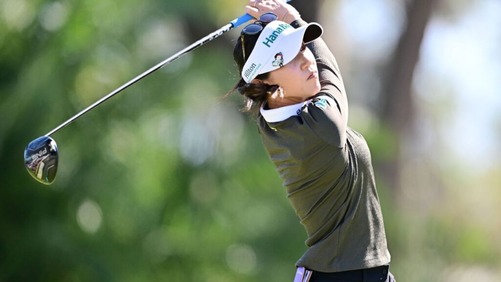 Ko posts career-low 60, leads Ford Championship by 1 shot