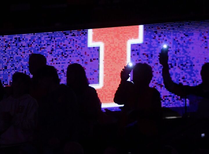 Illinois curbs alcohol sales Saturday with Final Four at stake