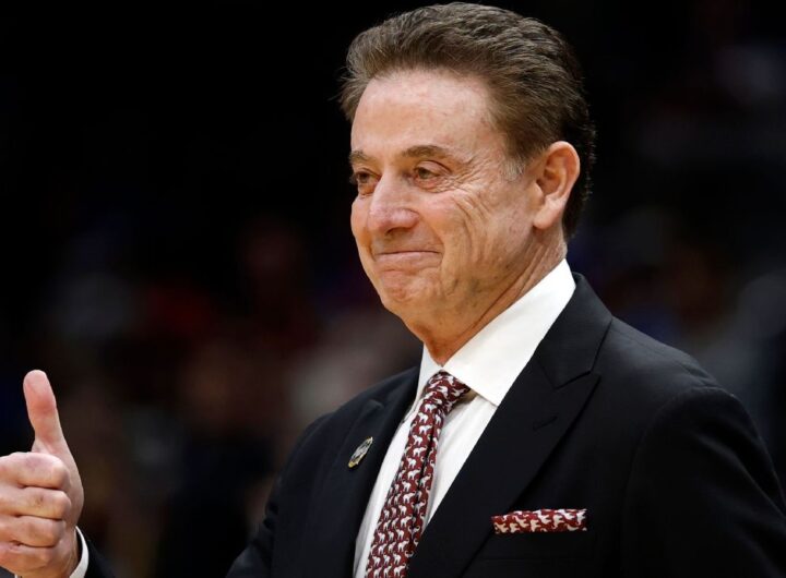 Sources: St. John's makes Rick Pitino 2nd-highest paid in Big East
