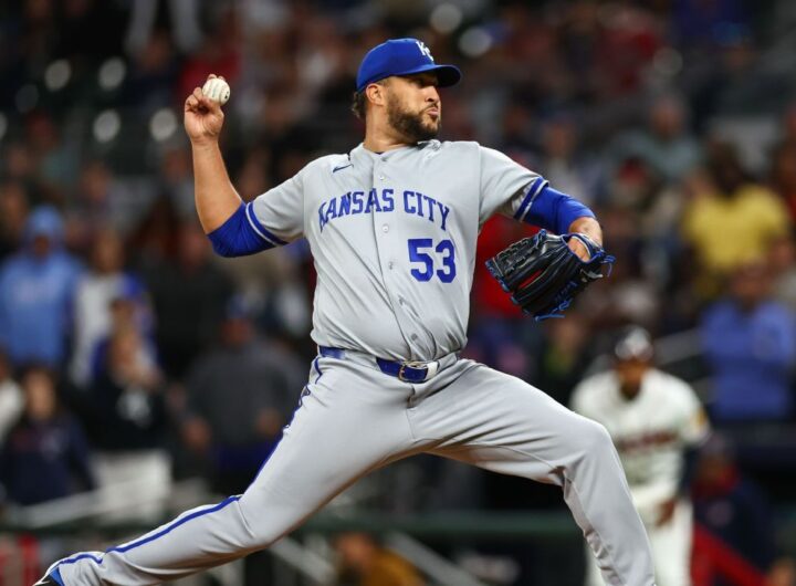 Fantasy baseball news: Concern for Estevez as Royals' closer blows save