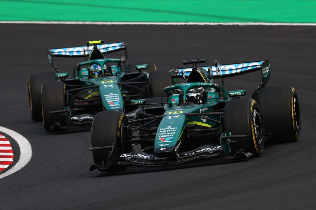 Lance Stroll and Fernando Alonso resort to "Aston Martin championship" battle in Japan