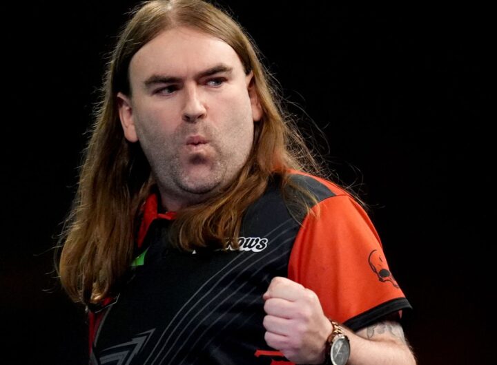 Players Championship: Ryan Searle seals eighth PDC ranking title while James Wade becomes first player to reach 1000 wins | Darts News