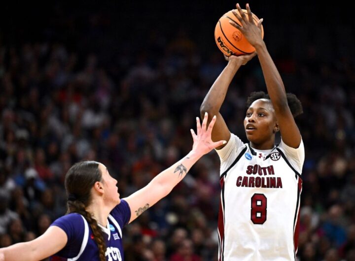 South Carolina routs TCU to reach sixth straight Final Four