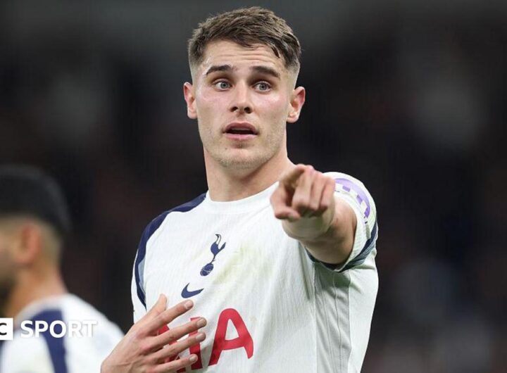 Micky van de Ven: Tottenham defender says 'biggest nonsense' to claim players do not care about club's struggles
