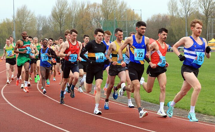 City of Leeds impress in Northern area road relays