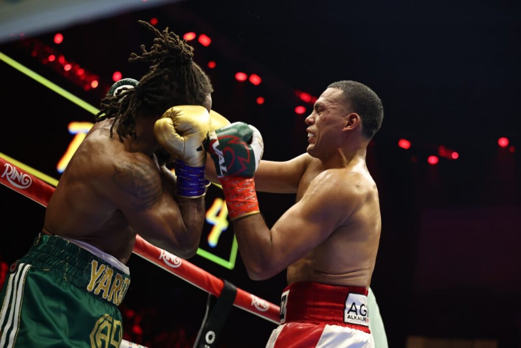 Tim Bradley Says No Style Slows David Benavidez Down