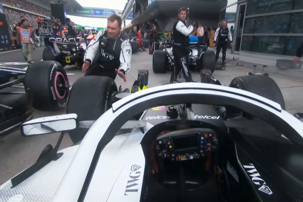 Post-race crash avoided by Perez's quick-thinking mechanic · F1 · RaceFans