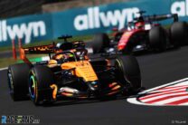 Oscar Piastri, McLaren, Suzuka, 2026