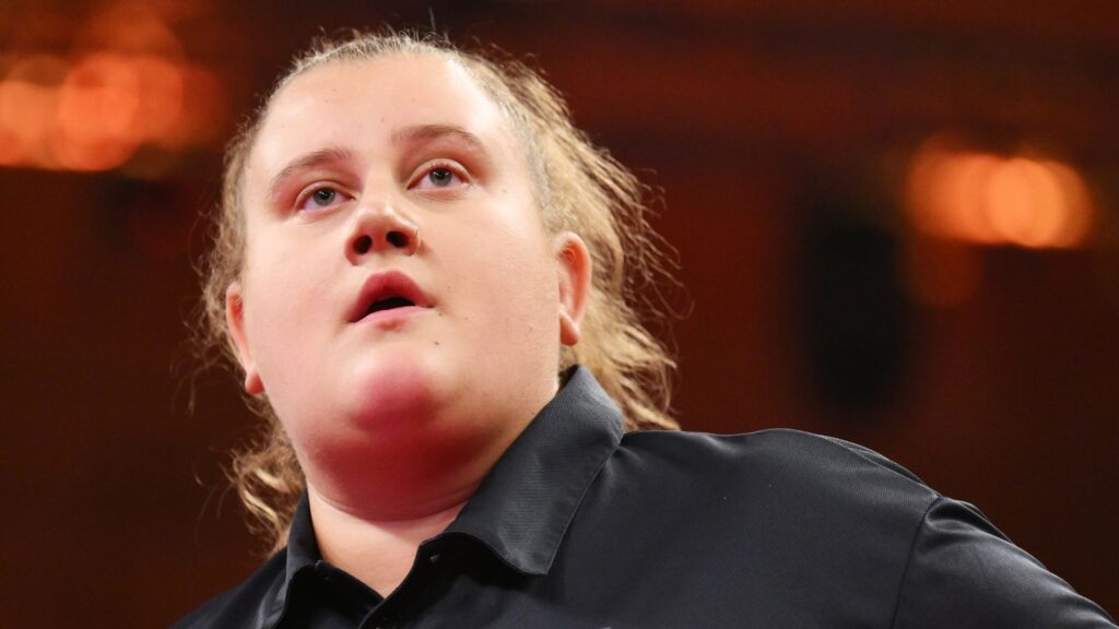 Beau Greaves: Doncaster thrower sees her streak of 114 consecutive wins ended by Fallon Sherrock on PDC Women's Series | Darts News