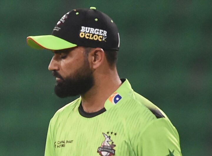 PSL: Fakhar Zaman denies ball-tampering after Lahore Qalandars penalised in defeat to Karachi Kings | Cricket News