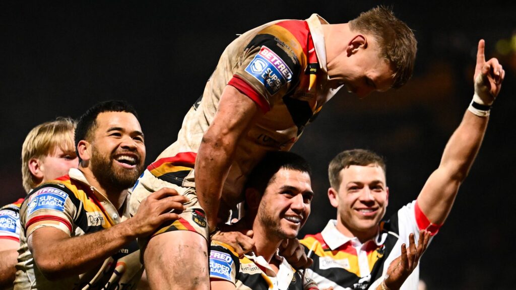 Super League: St Helens see off Toulouse as Bradford Bulls extend Huddersfield Giants' losing streak | Rugby League News