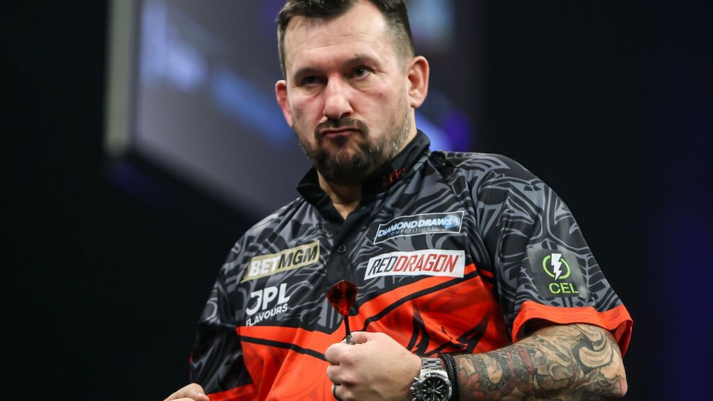 Premier League Darts: Limping Jonny Clayton wins Night Six against Luke Humphries amid whistling in Nottingham | Darts News