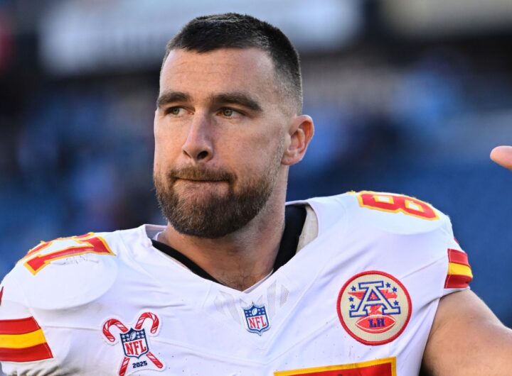 Travis Kelce: Kansas City Chiefs tight end agrees three-year $54.7m contract extension | NFL News