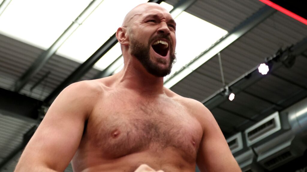 Tyson Fury: I was happily retired, but there’s nothing like a UK stadium fight | 'Makhmudov's in trouble!' | Boxing News