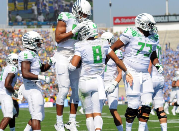 Dylan Raiola got permission from Marcus Mariota and Dillon Gabriel to wear No. 8 at Oregon