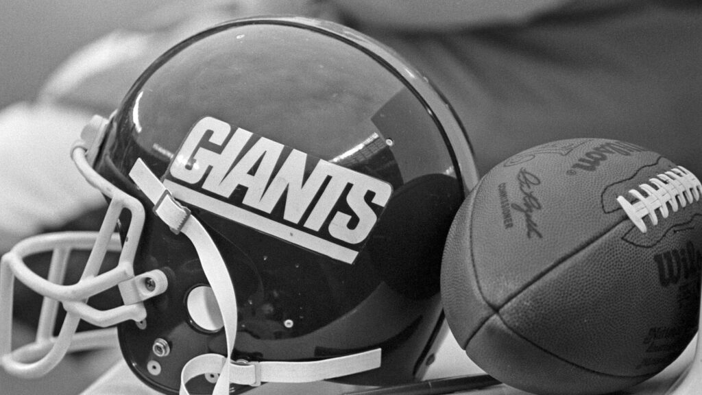 Proposed Tisch transfers value the Giants at $10.8 billion