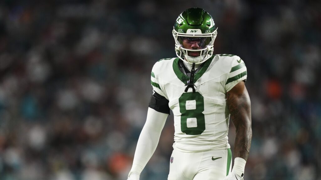 Andre Cisco agrees to re-sign with Jets