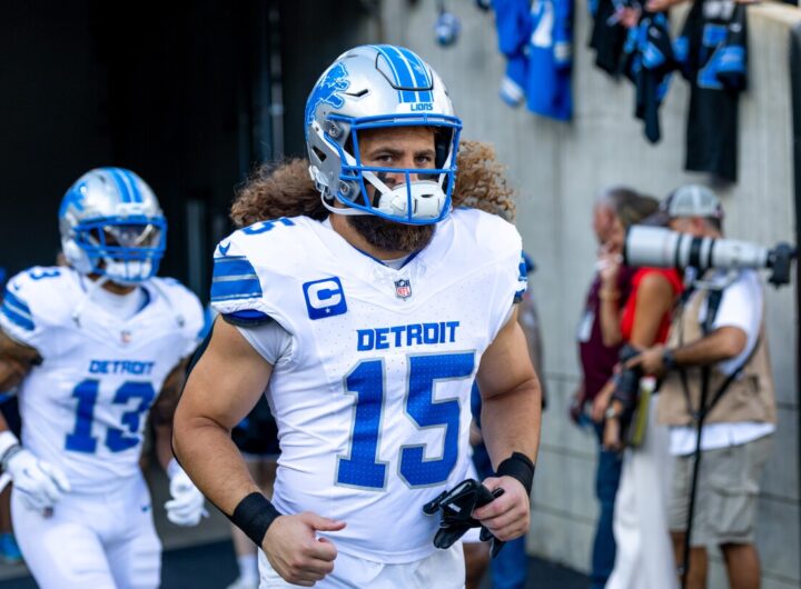 Rams sign LB Grant Stuard