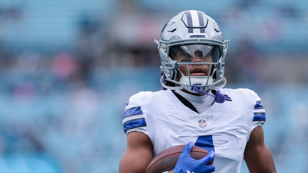 Dolphins agree to terms with WR Jalen Tolbert