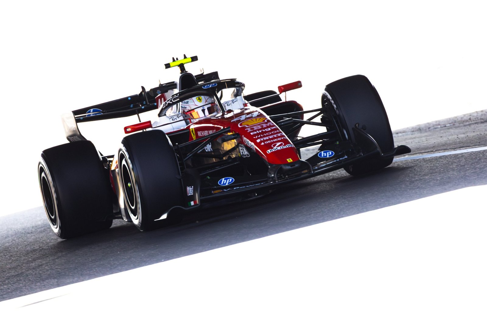 Hamilton lacked confidence in his Ferrari car