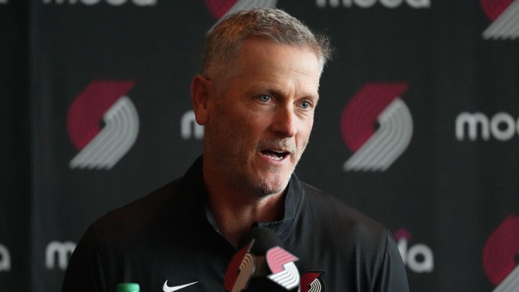 Blazers' Dundon to be 'more aggressive,' urges bigger goals
