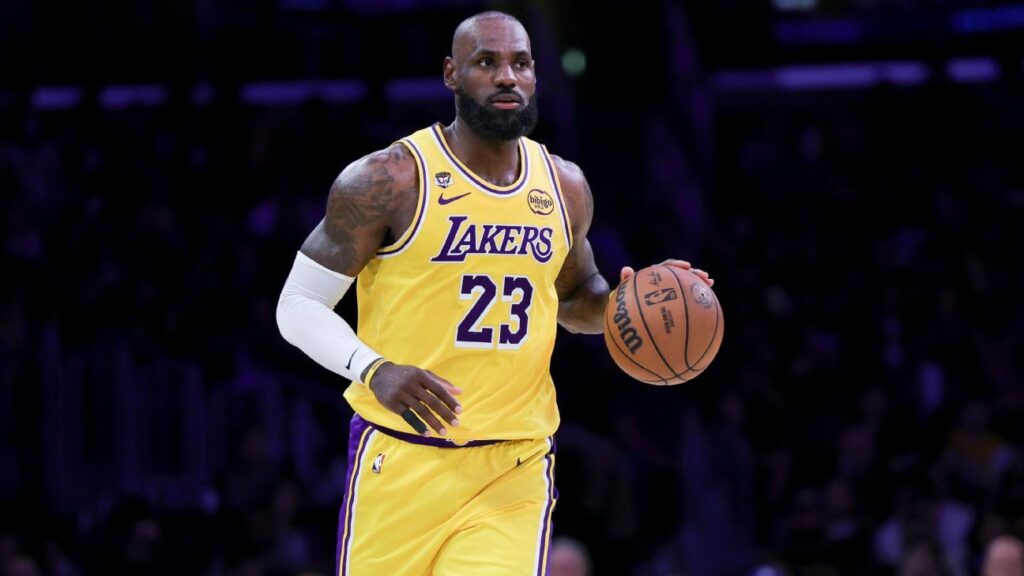 2 NBA head coaches push back after LeBron James' Memphis remark