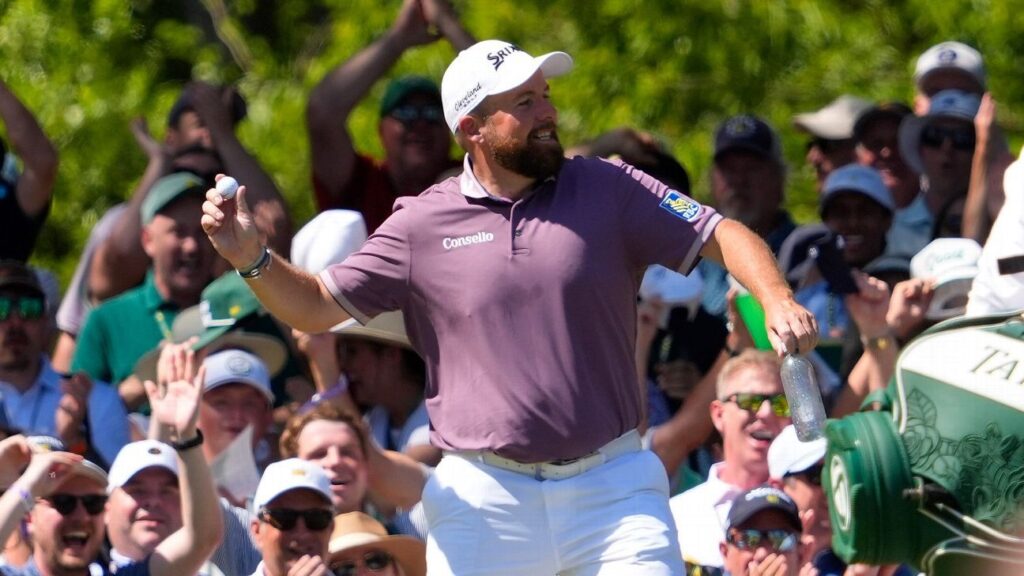 Shane Lowry gets hole-in-one in third round of Masters