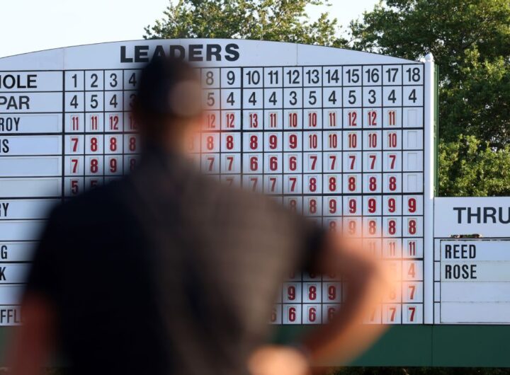 Masters field goes low, sets third-round record for average score