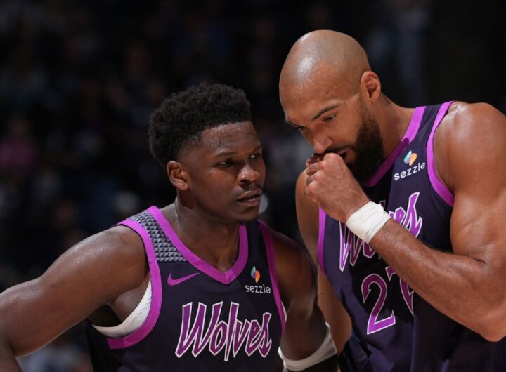 Edwards, Wolves ready to 'flip the switch' off uneven season